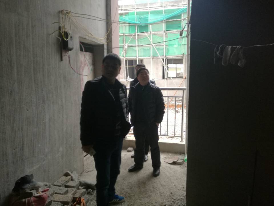 杜奎到骆象调研脱贫攻坚工作