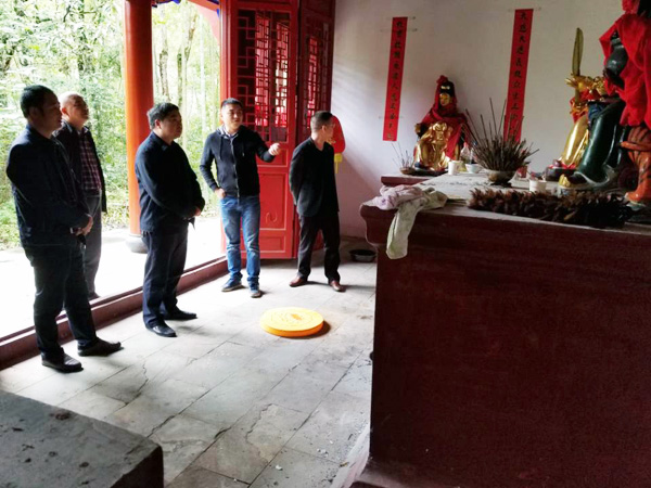 杜奎到怒溪镇调研宗教工作