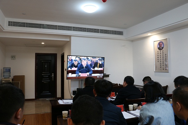 江口县组织收听收看全省第一季度扶贫领域腐败和作风问题专项治理工作推进电视电话会