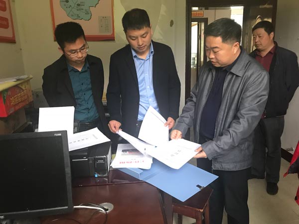 杜奎深入怒溪镇暗访扫黑除恶专项斗争工作