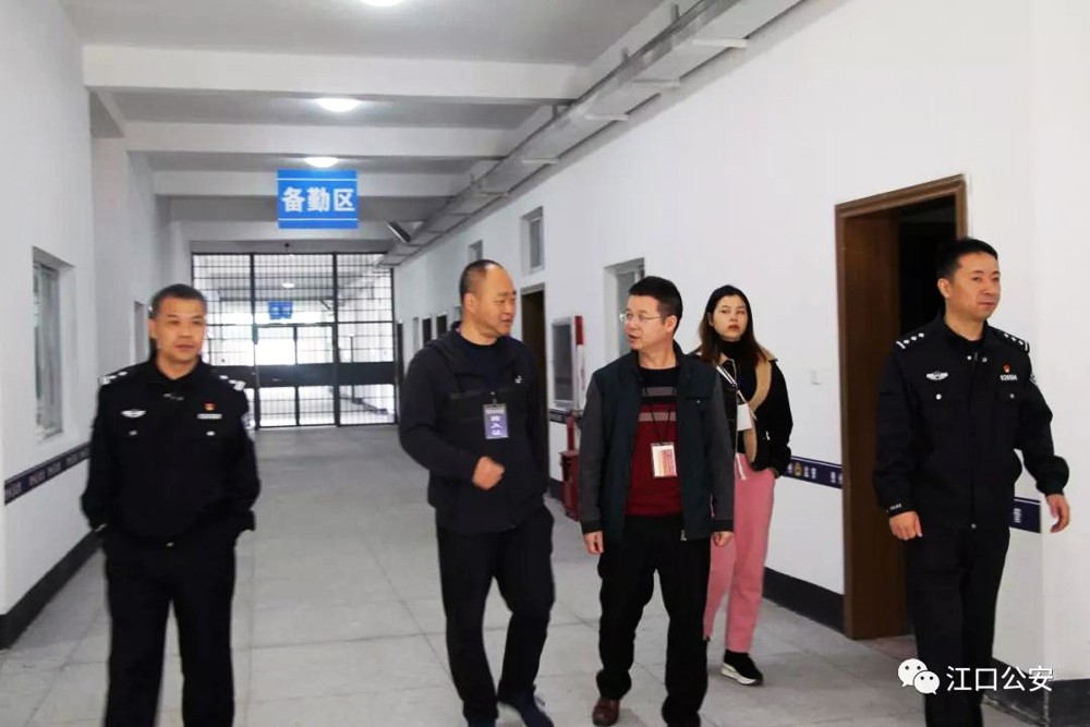 派驻第九纪检组深入江口看守所督导检查工作