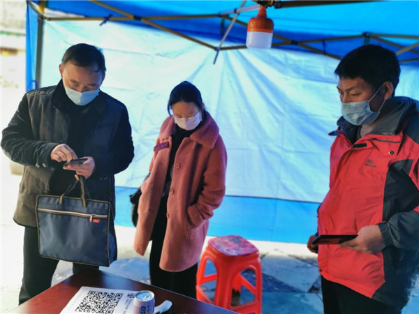 疫情防控阻击战，江口县纪检监察干部在哪里？