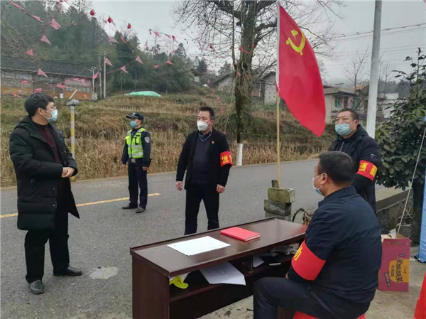 疫情防控阻击战，江口县纪检监察干部在哪里？