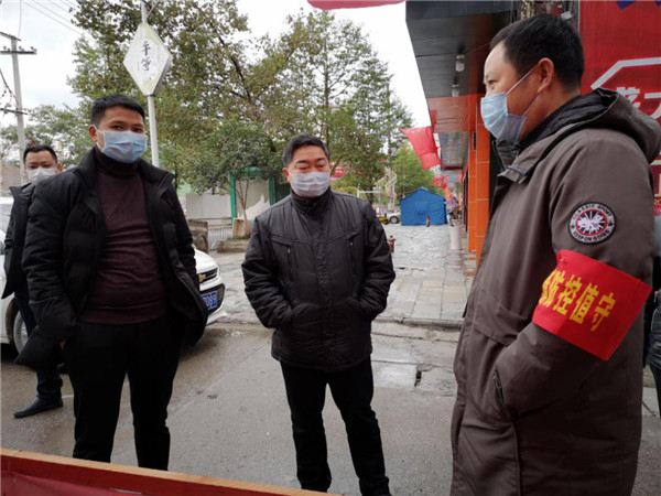 县纪委县监委：让“党旗”飘扬在疫情防控阻击战场