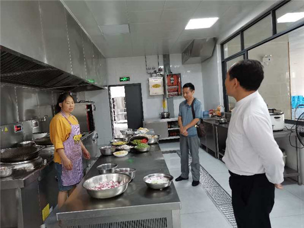 制止餐饮浪费 江口县纪委监委在行动