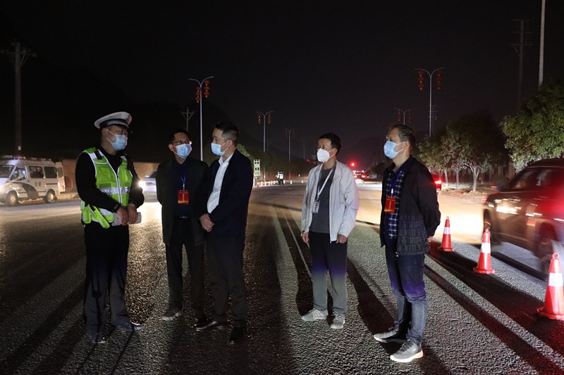 江口县纪委监委联合交警部门开展酒驾醉驾专项整治行动