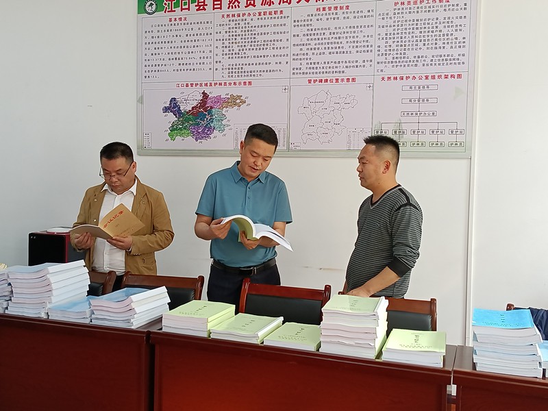 唐永湖开展巡察中期调研指导