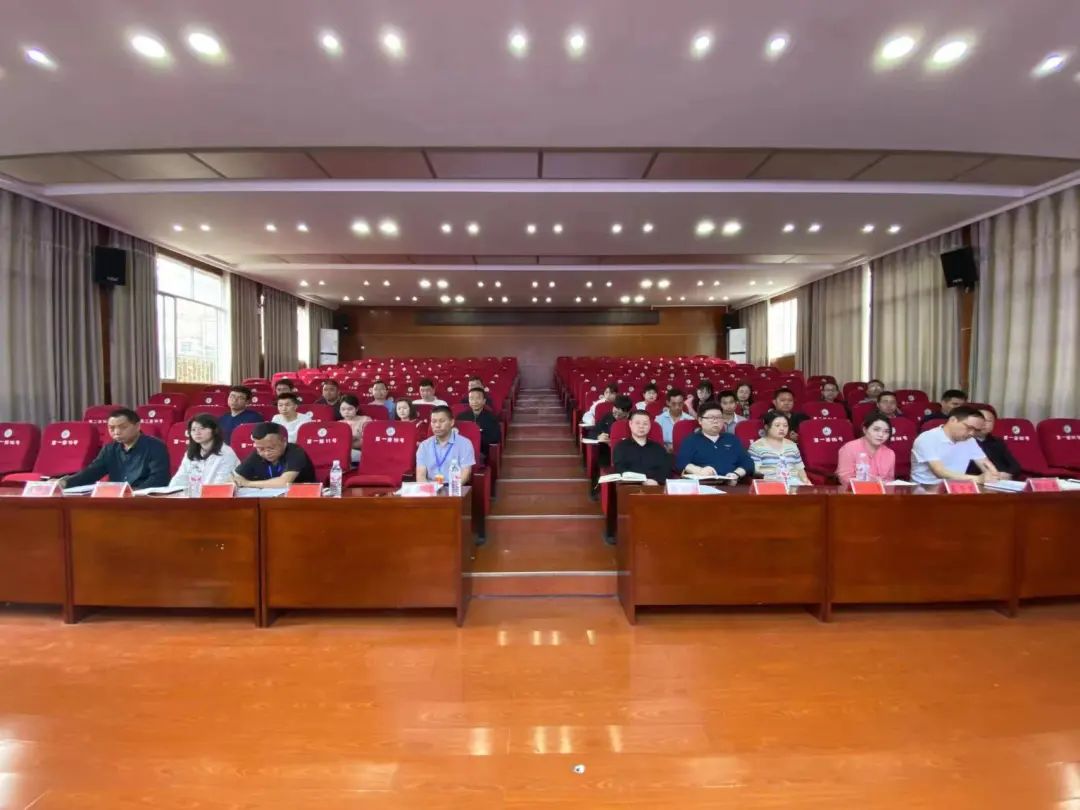 十四届江口县委第四轮巡察第三巡察组巡察县第三中学党委工作动员会召开